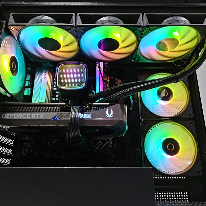 Sophos Gamma C52 Black Desktop Gaming PC | AMD Ryzen 7 9700X | 32GB (2x16GB) RAM | 1TB SSD | RTX 5070 | Windows 11 Pro