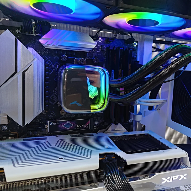 Aurora Prime White Desktop Gaming PC | AMD Ryzen 7 8700F | 16GB (2x8GB) RAM | 1TB SSD | RX 9060 XT | Windows 11 Pro