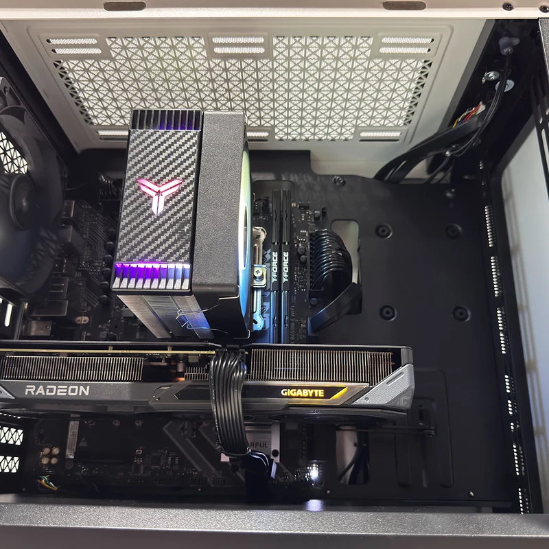 Sigma Macube White Desktop Gaming PC | AMD Ryzen 5 7500F | 16GB (2x8GB) RAM | 1TB SSD | RX 9060 XT | Windows 11 Pro