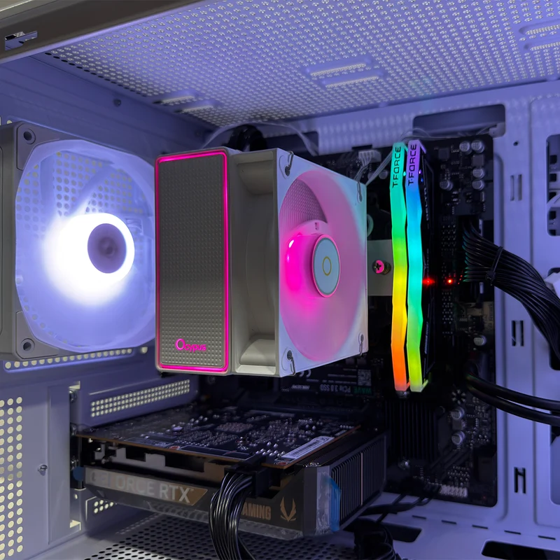 Sigma Atom White Desktop Gaming PC | AMD Ryzen 5 7400 | 16GB (2x8GB) RAM | 1TB SSD | RTX 5050 | Windows 11 Pro