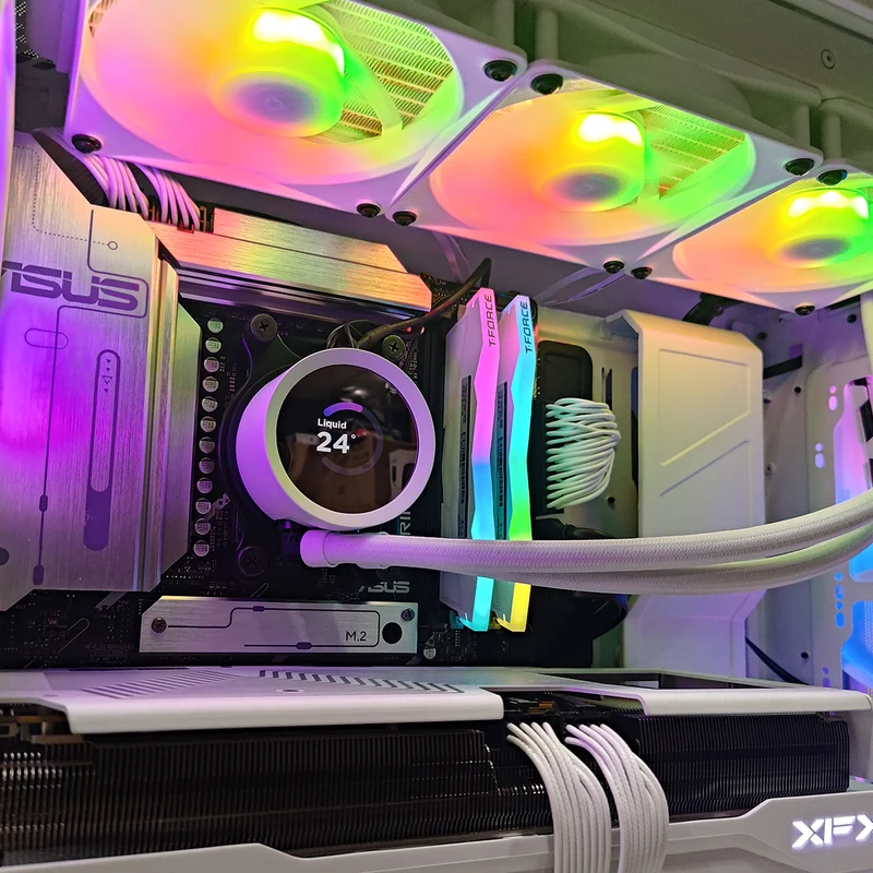 Ultra Homecoming White Desktop Gaming PC | AMD Ryzen 7 9800X3D | 32GB RAM | 2TB SSD | RX 9070 XT | Windows 11 Pro