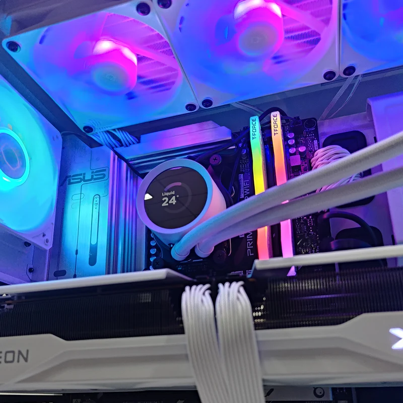 Ultra Homecoming White Desktop Gaming PC | AMD Ryzen 7 9800X3D | 32GB RAM | 2TB SSD | RX 9070 XT | Windows 11 Pro
