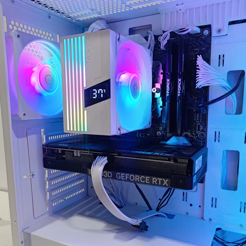 Aurora C60 White Desktop Gaming PC | AMD Ryzen 7 7700 | 16GB RAM | 1TB SSD | RTX 5060 TI | Windows 11 Pro