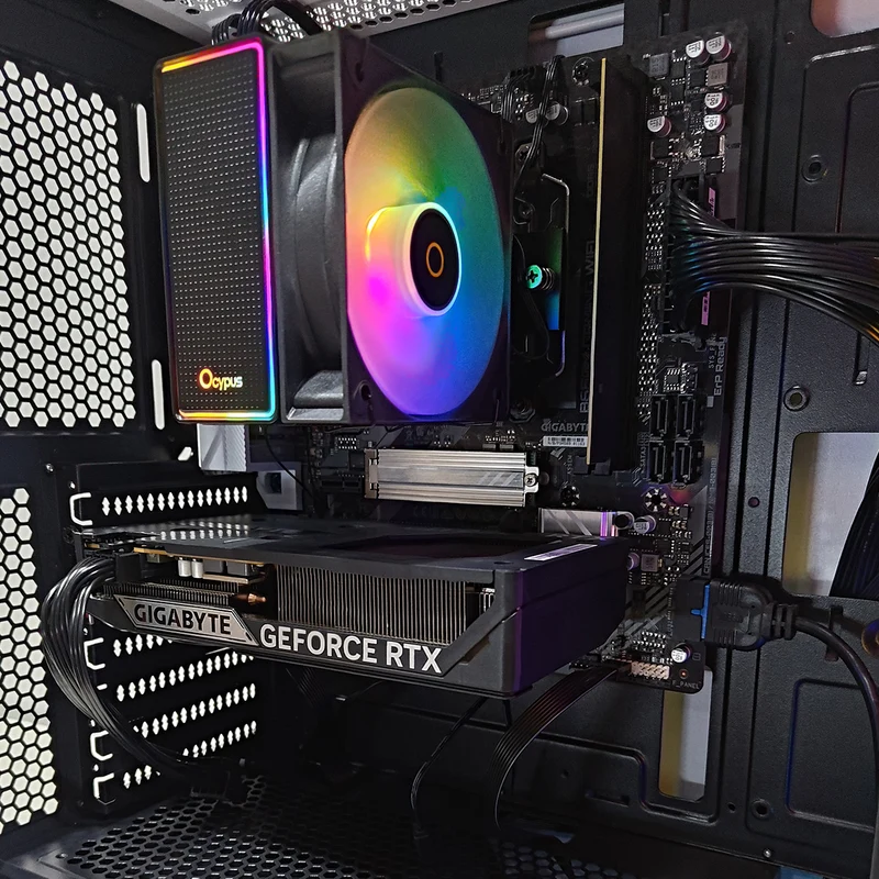 Sigma Pollux White Desktop Gaming PC | AMD Ryzen 5 7500F | 16GB RAM | 1TB SSD | RTX 5060 | Windows 11 Pro