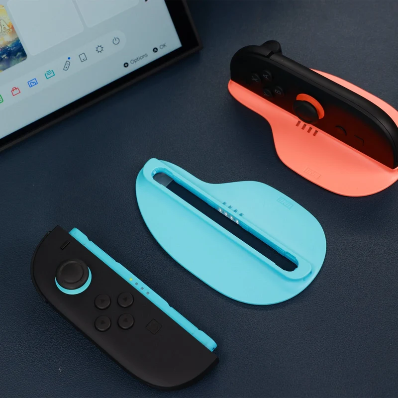 IINE Mouse Stand for Nintendo Switch 2 (Black, Blue/Orange)