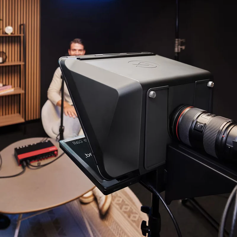 Elgato Prompter XL 15.6" FHD All-In-One Studio Teleprompter (10WAG9901)
