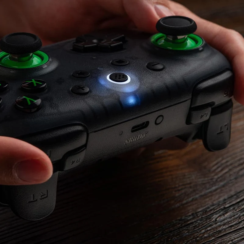 8Bitdo Ultimate 2C Wireless Controller for Windows/Android (Transparent Black) (81HD)