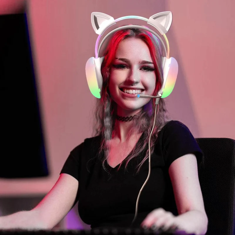 Onikuma X25 Cat Ears RGB Professional Gaming Headset with Noise Cancellation Microphone (White)