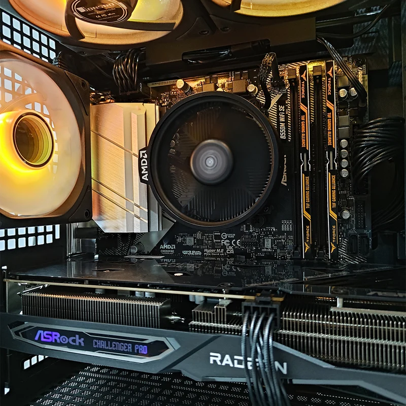 Alpha D32 Black Desktop Gaming PC | AMD Ryzen 5 5600 | 16GB RAM | 512GB SSD | RX 7600 | Windows 11 Pro