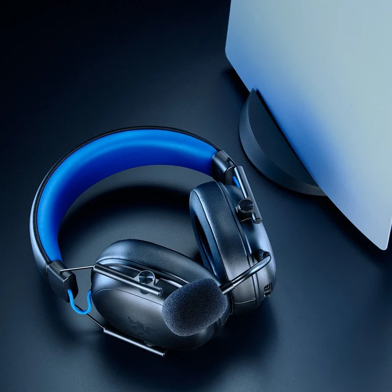 Razer BlackShark V3 X HyperSpeed Wireless Esports Headset for PlayStation (Black, White)