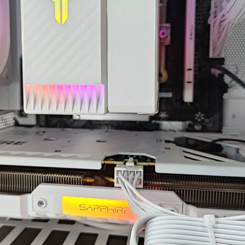 Sigma C6 Max White Desktop Gaming PC | AMD Ryzen 5 8400F | 16GB RAM | 1TB SSD | RX 9060 XT | Windows 11 Pro