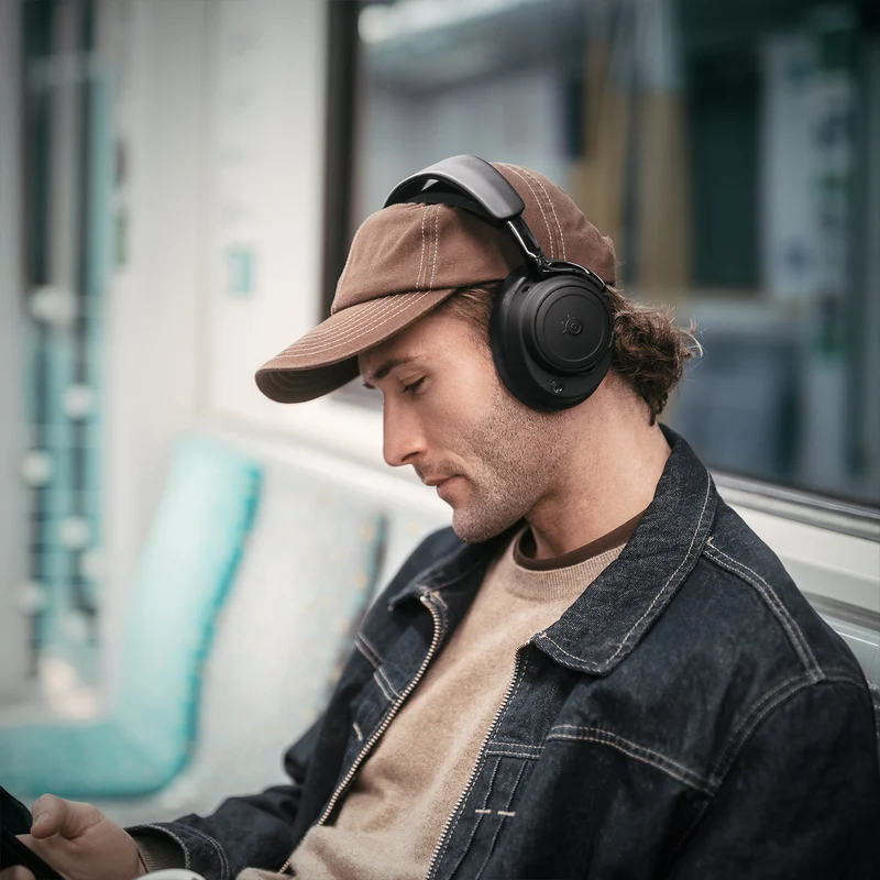 SteelSeries Arctis Nova Elite Hi-Res Wireless Gaming Headset for PC / Playstation / Nintendo Switch / Mobile / Xbox (Obsidian, Sage & Gold)