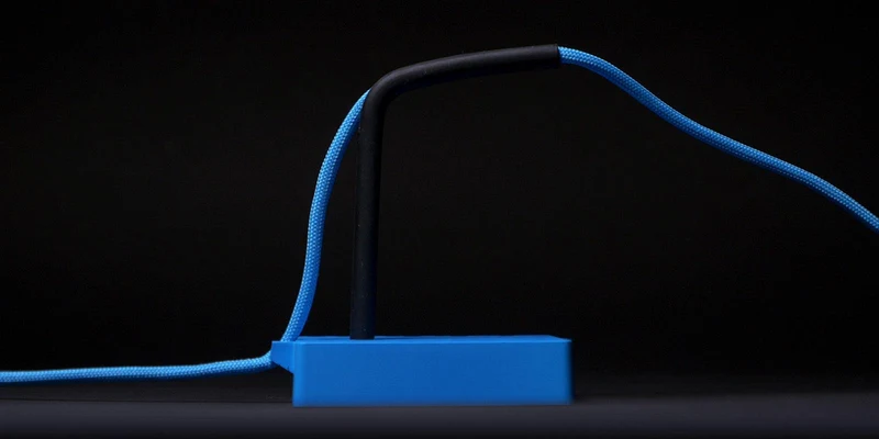 Cherry Xtrfy B4 Mouse Bungee For Smoother Gaming (Blue)