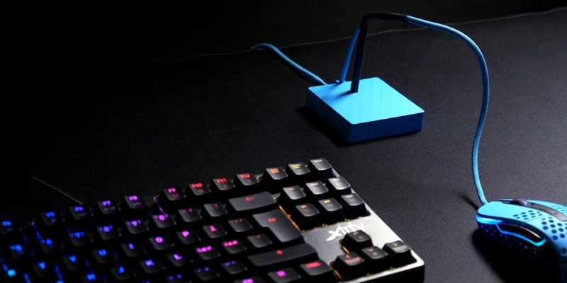 Cherry Xtrfy B4 Mouse Bungee For Smoother Gaming (Blue)