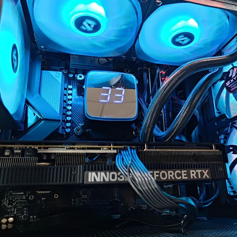 Aurora Atom Black Desktop Gaming PC | AMD Ryzen 5 7400 | 32GB RAM | 1TB SSD | RTX 5070 OC | Windows 11 Pro
