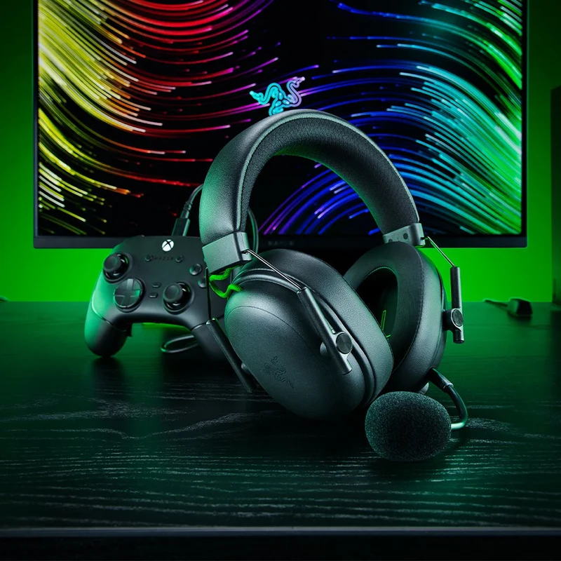 Razer Blackshark V3 Wireless eSports Headset for Xbox (Black, White)