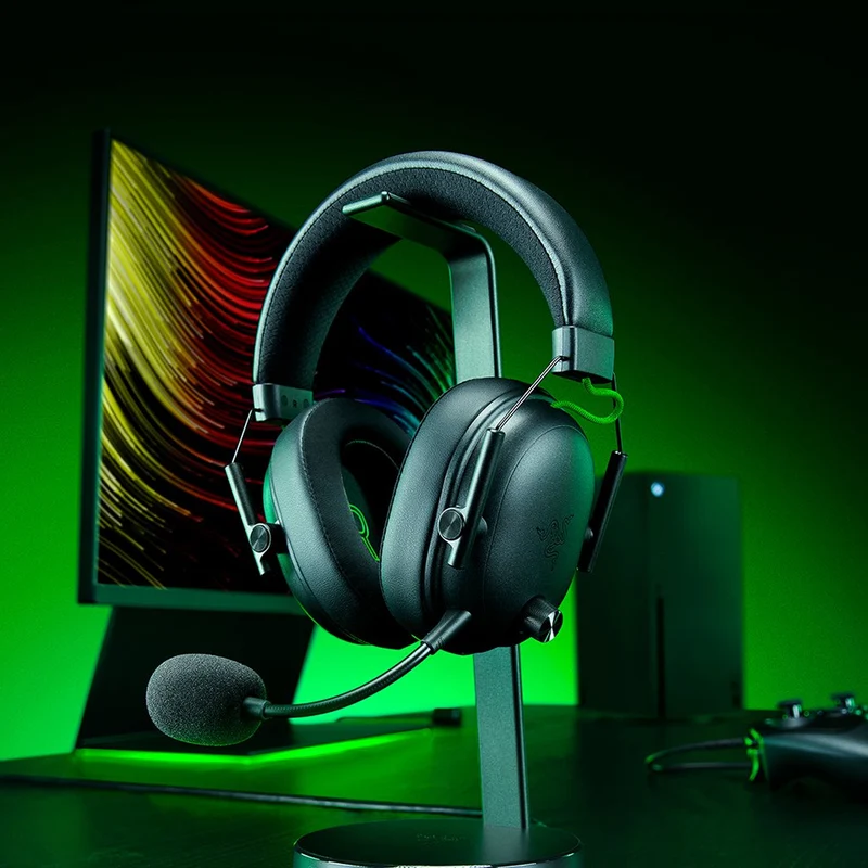 Razer Blackshark V3 Wireless eSports Headset for Xbox (Black, White)