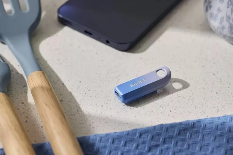 SanDisk Creator USB 3.2 Gen 1 400MB/s Read USB-C Flash Drive (256GB, 512GB, 1TB)
