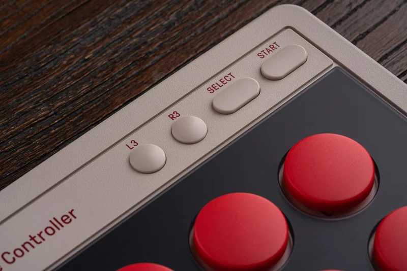 8Bitdo Arcade Controller for Nintendo Switch / Windows (80FG)
