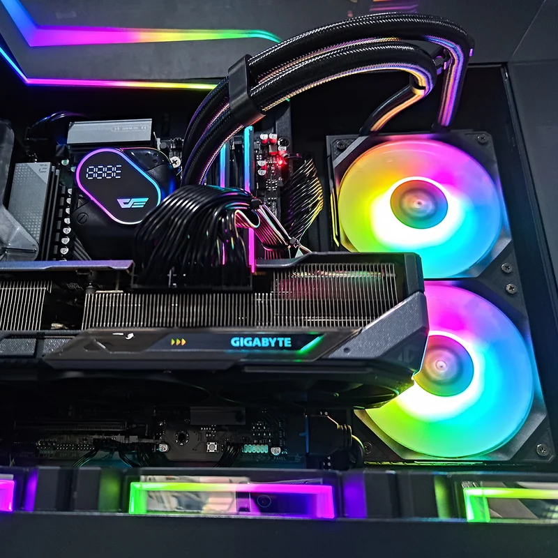 Sophos TH285 Black Desktop Gaming PC | AMD Ryzen 7 7700 | 32GB RAM | 1TB SSD | with WiFi + Bluetooth | RX 9070 XT OC | Windows 11 Pro