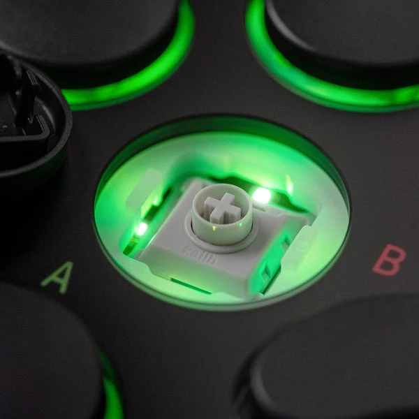 8Bitdo Arcade Controller for Xbox Series X/S / XboxOne / Windows 10/11 (81JB)