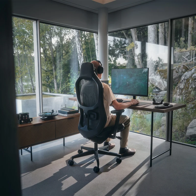 Fractal Design Refine Ergonomic Gaming Chair (Dark Mesh, Light Mesh)