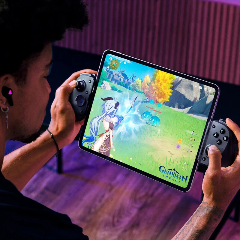 Razer Kishi V3 Pro XL USB-C Gaming Controller for Full-Sized iPad & Android Tablets