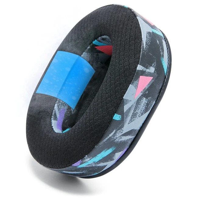 Wicked Cushions WC FreeZe Hybrid - Replacement Ear Pads Razer Blackshark V2 Pro (Black, Geo Grey, Red Camo, 90s Black) (BKSHARKFR-B, BKSHARKFR-GG, BKSHARKFR-RC, BKSHARKFR-90B)