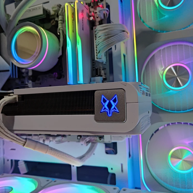 Sophos Zentra White Desktop Gaming PC | AMD Ryzen 7 7700X | 32GB RAM | 1TB SSD | RTX 5070 | Windows 11 Pro