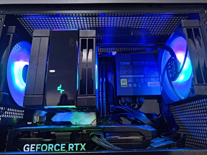 Sophos CH160 Black Desktop Gaming PC | Intel i7 14700F | 32GB RAM | 1TB SSD | with WiFi + Bluetooth | GeForce RTX 5070 OC | Windows 11 Pro