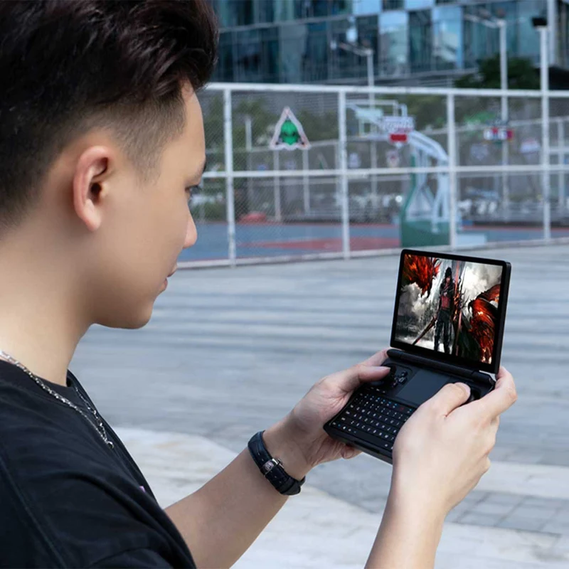 GPD Win Mini 2025 AMD Ryzen AI 9 HX 370 7" (1920x1080) 120Hz High-Refresh Gaming Display 32GB RAM LPDDR5X-7500MT/S 2TB SSD AMD Radeon 890M Graphics (RDNA3.5) Windows 11 Handheld Gaming PC (Black) + GPD Win Mini HX 370 Protection Case