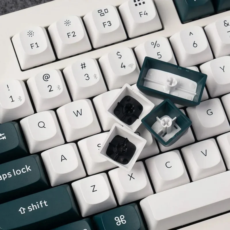 Keychron Q5 HE QMK 96% Fully Assembled Knob RGB Backlight Hot-Swappable Wireless Magnetic Switch Keyboard - Shell White (Gateron Double-Rail Magnetic Nebula Switch) (Q5H-P1)