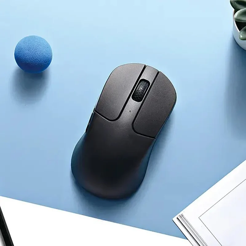Keychron M3 Mini 1000Hz Wireless Mouse (Black, White) (M3M-A1, M3M-A3)