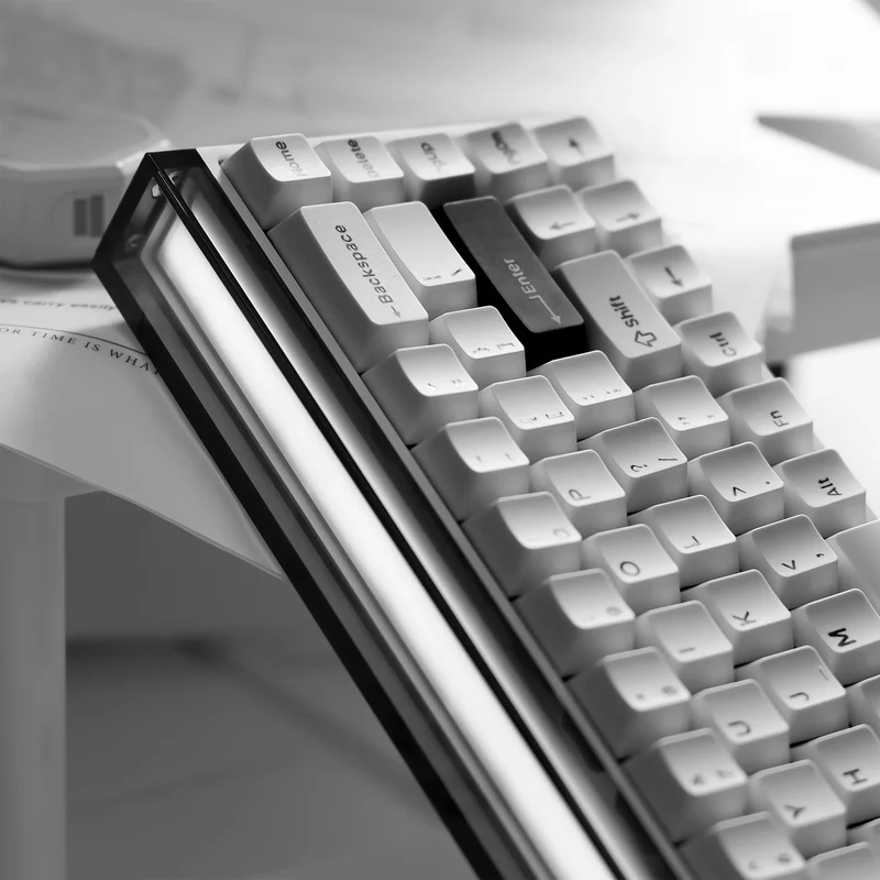 MelGeek MADE68 Ultra DIY Aluminum Alloy Case Magnetic Gaming Keyboard (Electrophoresis White, Anodized Black, Anodized Silver)