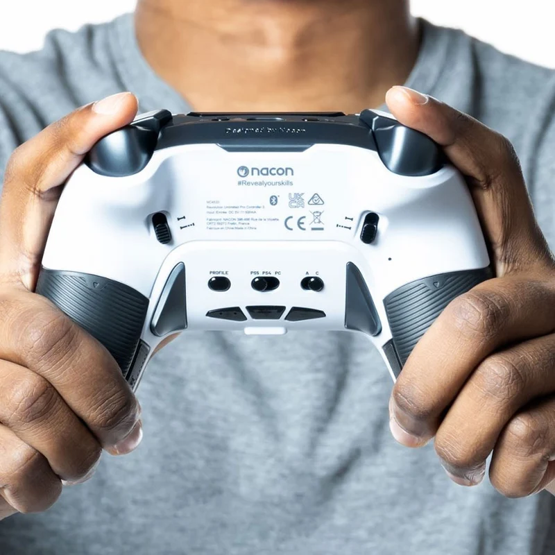 Nacon Revolution 5 Pro Controller for PS4/ PS5 (Black, White, Urban Camo, Forest Camo, Arctic Camo), (PS5RP5UK, PS5RP5WUK, PS5RP5FRUKURBAN, PS5RP5FRUKFOREST, PS5RP5FRUKARCTIC)