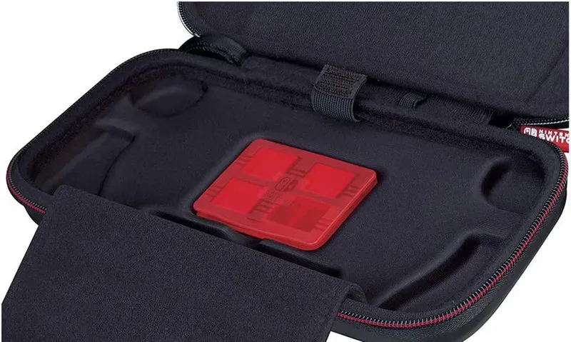 DOBE NSW Game Traveler Deluxe Travel Case Black NNS28B