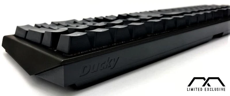 Ducky Shine 7 Blackout RGB LED Double Shot PBT Mechanical Keyboard Cherry RGB Red (DKSH1808ST-RUSPDAAT1)