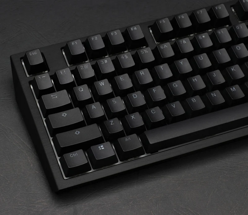 Ducky Shine 7 Blackout RGB LED Double Shot PBT Mechanical Keyboard Cherry RGB Red (DKSH1808ST-RUSPDAAT1)