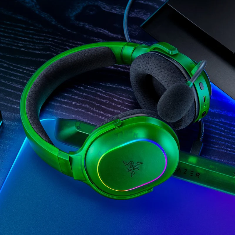 Razer Barracuda X Chroma Wireless Multi-Platform Gaming & Mobile Headset (Black, White, Phantom Green, Phantom White)