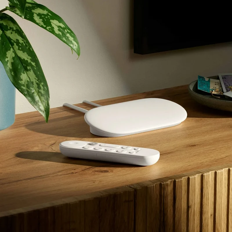 Google TV Streamer (4K) with Voice Remote 32GB (Porcelain)