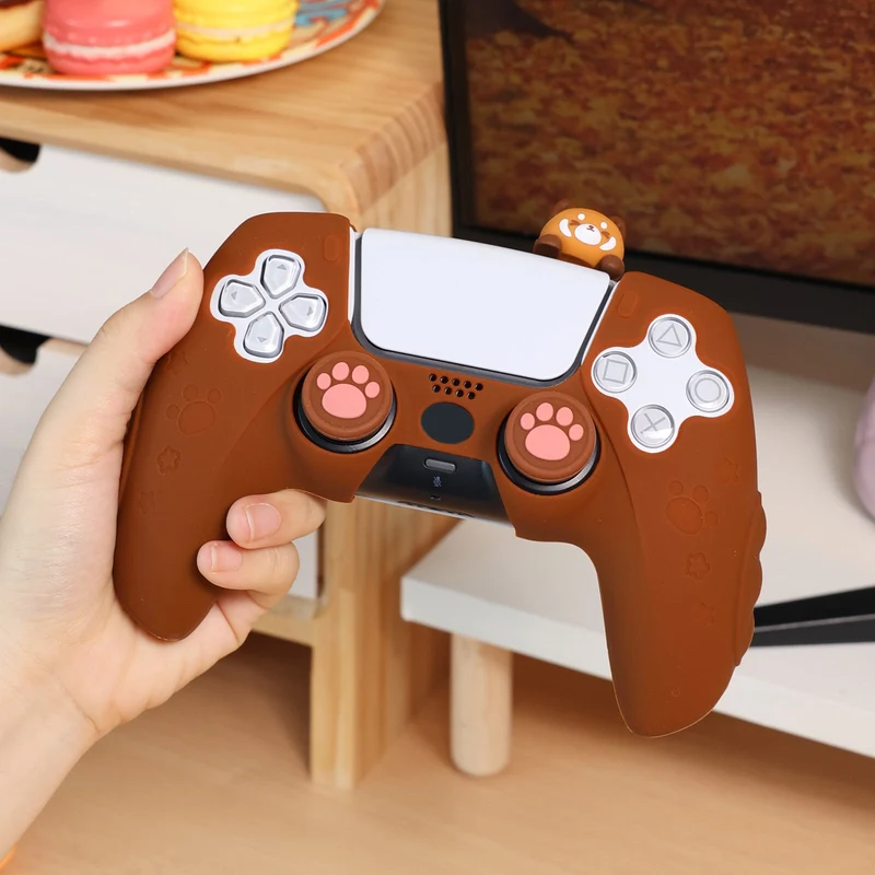 IINE Red Panda Silicone Protective Case for PS5 Controller (Brown) (L990)
