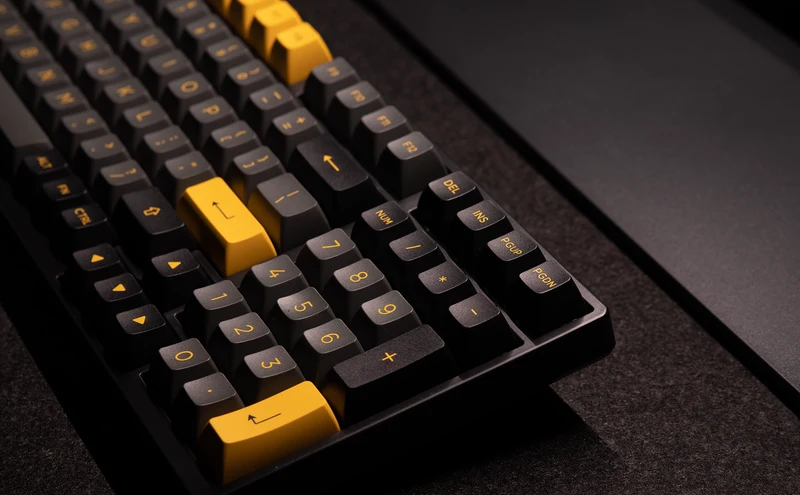 Akko Black & Gold 3098B Plus Multi-Mode RGB Hot-Swappable Mechanical Keyboard (Akko V3 Cream Yellow Pro)