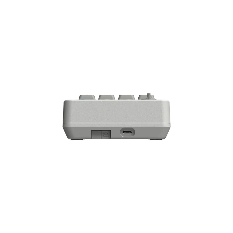 8Bitdo Retro 18 Mechanical Numpad (B5HB) (Fami Edition, N Edition, C64 Edition, M Edition)