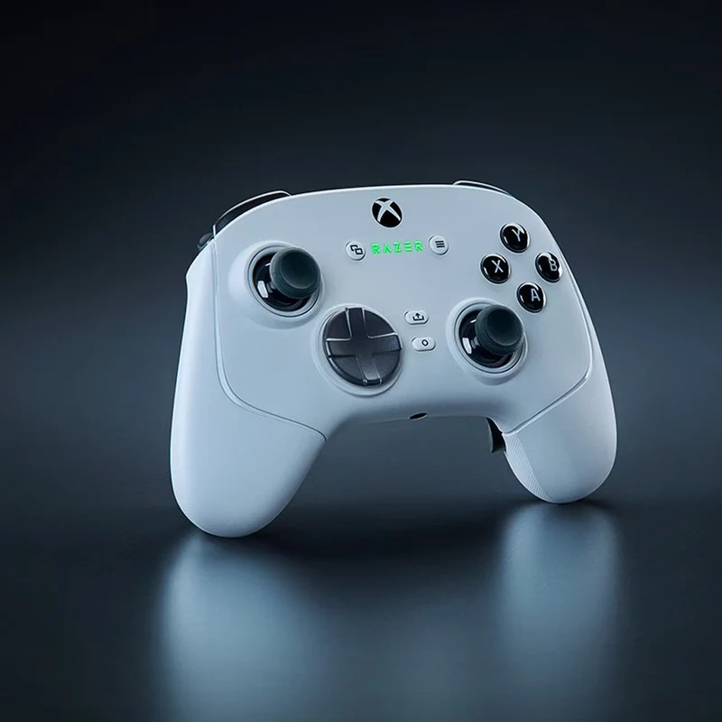 Razer Wolverine V3 Pro Wireless Esports Gaming Controller For Xbox & PC (White, Black)