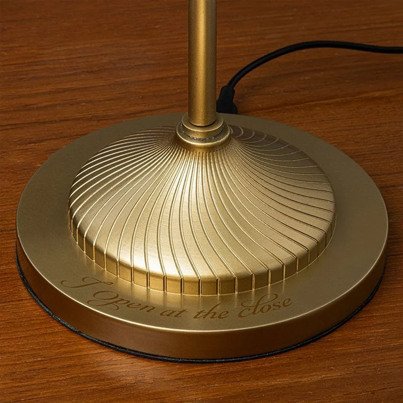 Paladone Harry Potter Golden Snitch Posable Desk Lamp (PP12796HP)
