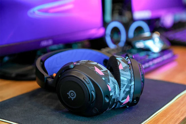 Wicked Cushions Arctis Nova Earpads (Compatible w/ Arctis Nova 1/1P/1X, 3, 4/4P/4X, 5/5P/5X, 7/7P/7X, Nova Pro Wired) - WC FreeZe Cooling Gel (Black, Black Camo, Red Camo, Speed Racer, Hex Red, 90s White, 90s Black, Navy Tiger, Geo Grey)