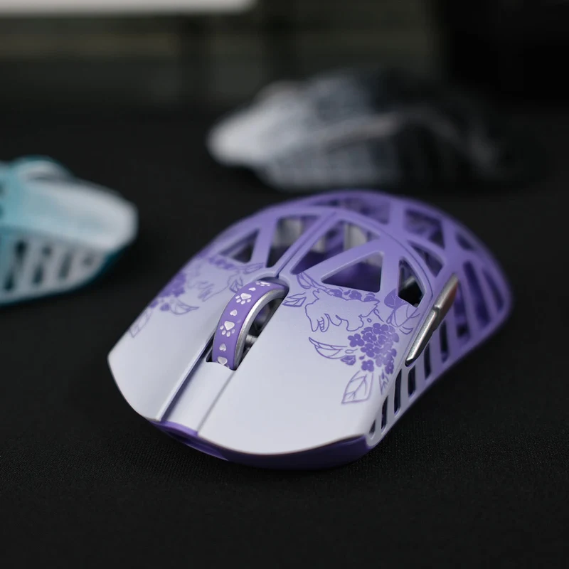 Fabulous Beasts X WLmouse Beast X 8K Lightweight Magnesium Alloy Gaming Mouse (White & Black, White & Pink, White & Blue, White & Purple, White & Orange, White & Red)
