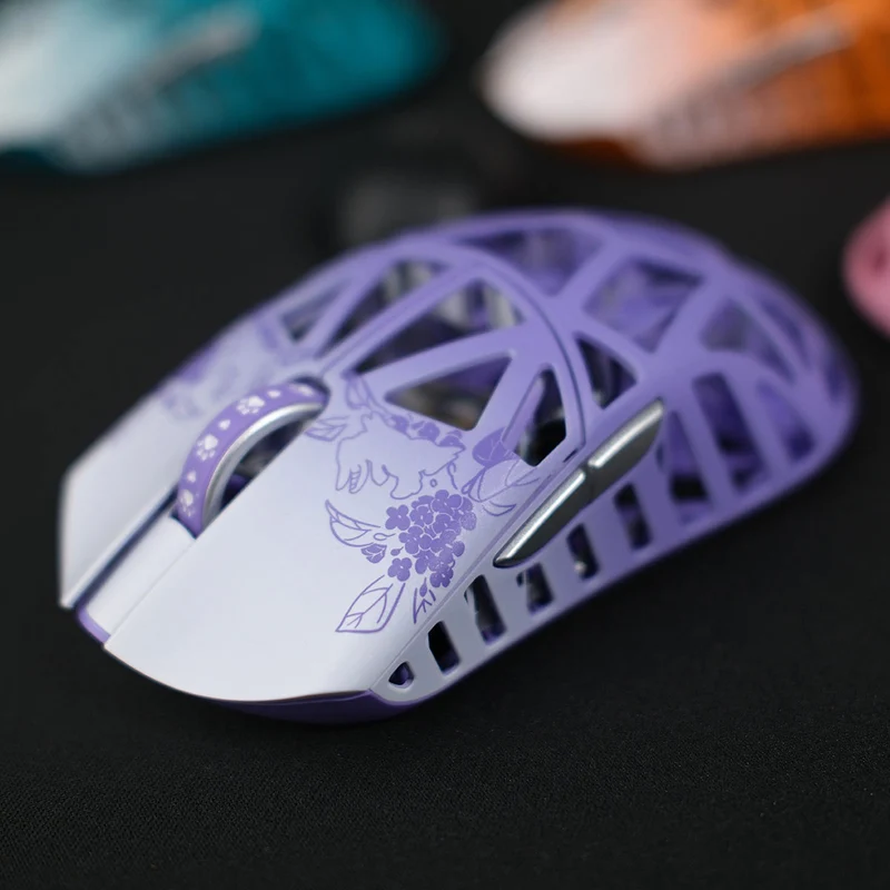 Fabulous Beasts X WLmouse Beast X 8K Lightweight Magnesium Alloy Gaming Mouse (White & Black, White & Pink, White & Blue, White & Purple, White & Orange, White & Red)
