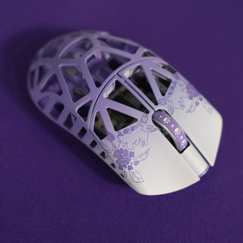 Fabulous Beasts X WLmouse Beast X 8K Lightweight Magnesium Alloy Gaming Mouse (White & Black, White & Pink, White & Blue, White & Purple, White & Orange, White & Red)