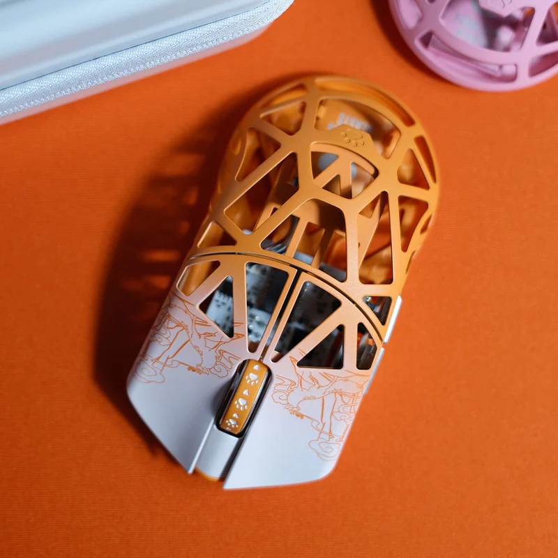 Fabulous Beasts X WLmouse Beast X 8K Lightweight Magnesium Alloy Gaming Mouse (White & Black, White & Pink, White & Blue, White & Purple, White & Orange, White & Red)